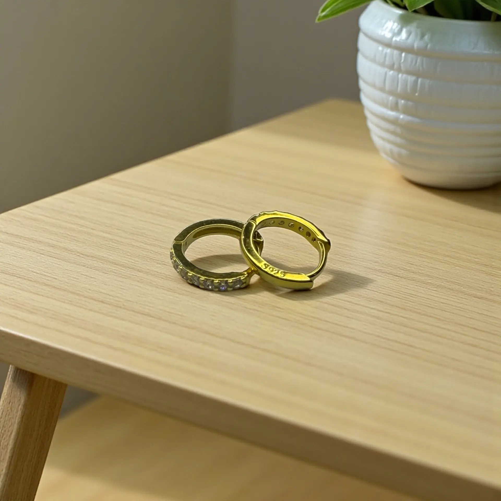 Zircons Crystal Clear Circle Hoop Round Ring - Image 3