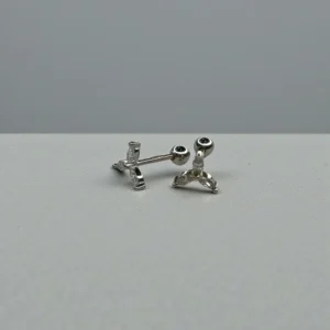 Clover Flower Rotating Beads Ear Stud