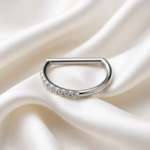 D shape hoop ring with zirconia stones, EarStudex